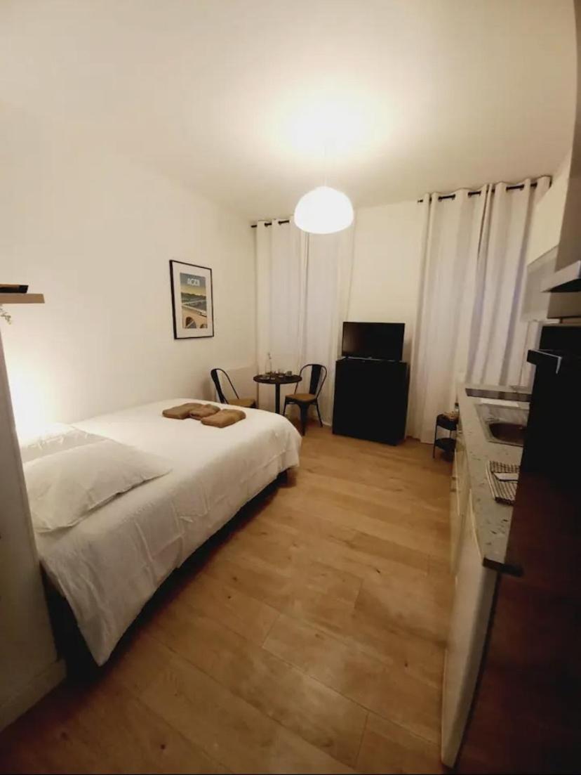 Le 29 Cuty, Wifi, A 3Min De La Gare Sncf Apartment Ажан Екстериор снимка